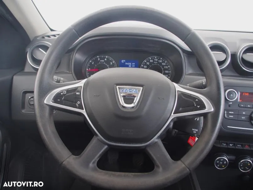 Dacia Duster 1.5 Blue dCi 4WD Comfort - 9