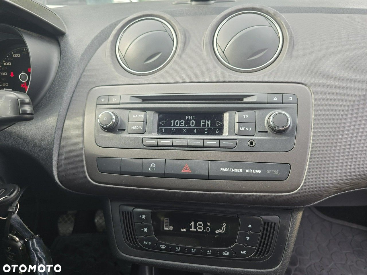Seat Ibiza SC 1.4 16V Style - 15