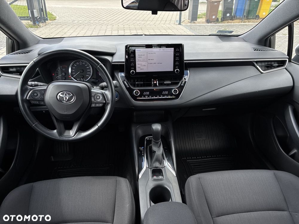 Toyota Corolla - 16