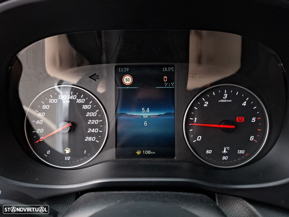 Mercedes-Benz Vito - 16