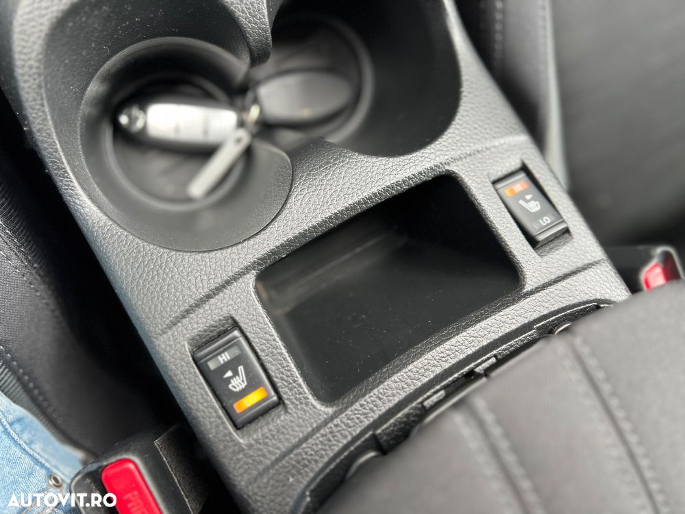 Nissan Qashqai ver-1-2-dig--t-xtronic-n--vision - 16