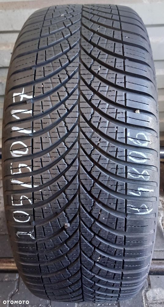 205/50/17 Goodyear Vector 4 Seasons Gen-3 93W - 1