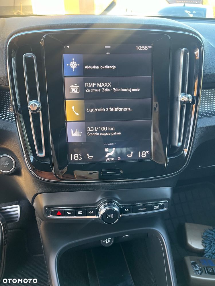 Volvo XC 40 - 40