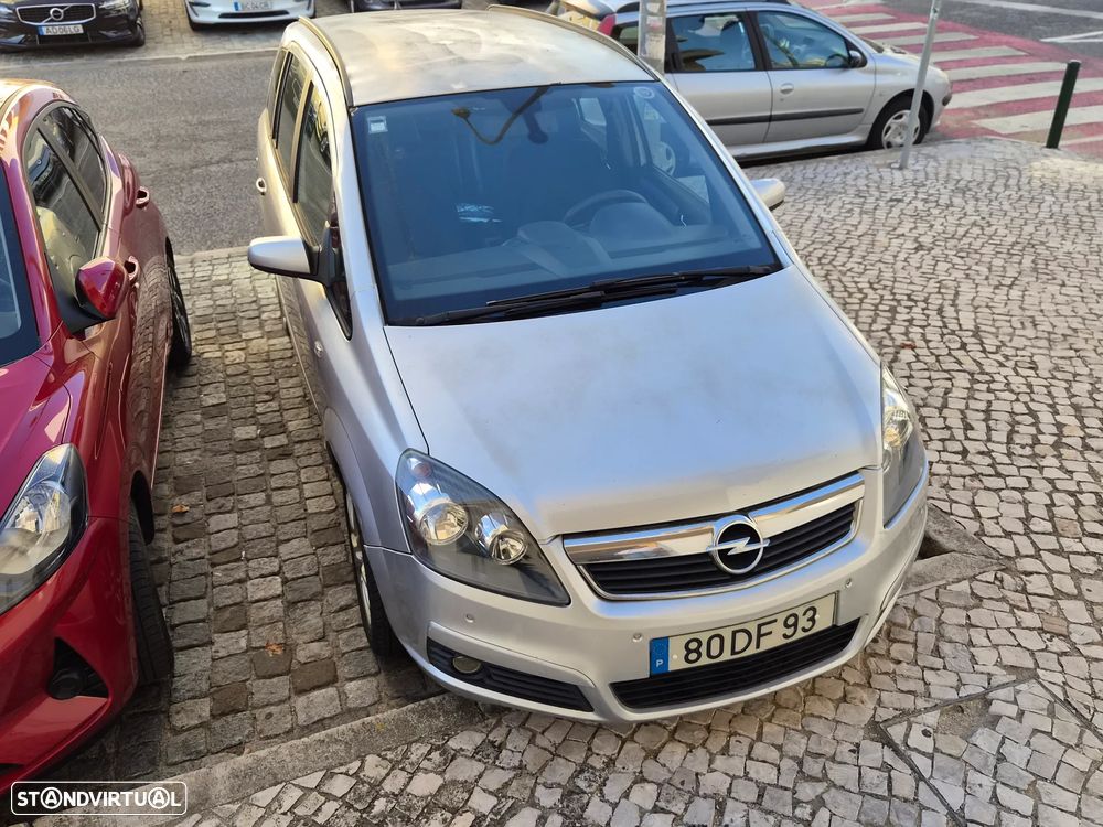 Opel Zafira - 4