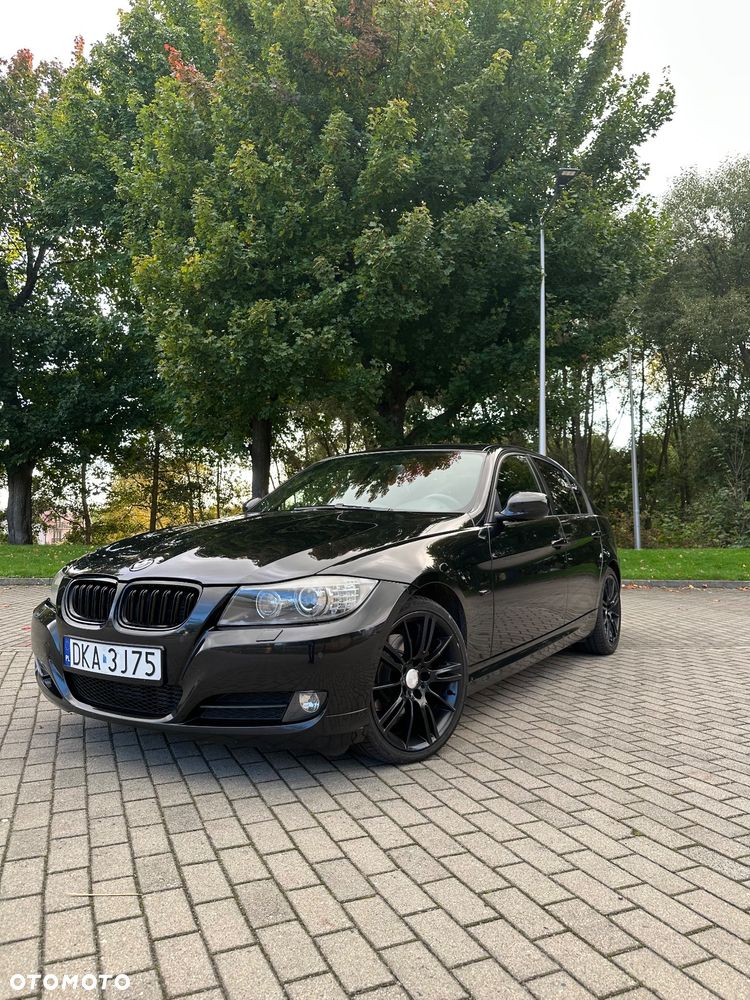 BMW Seria 3 320d DPF - 1
