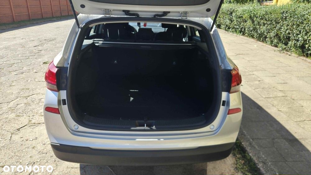 Hyundai i30 1.4 Classic - 15
