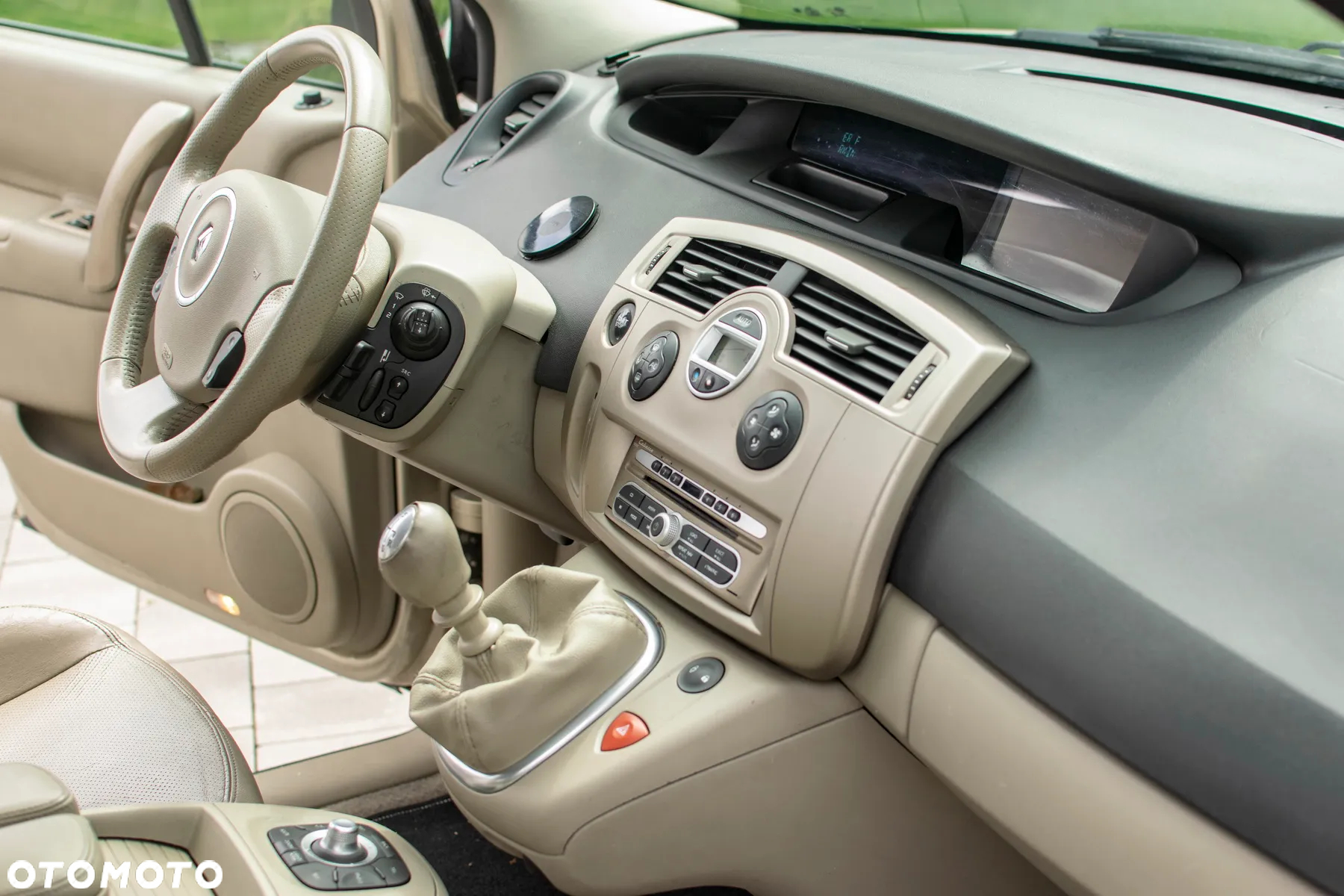Renault Grand Scenic Gr 2.0T Exception - 38