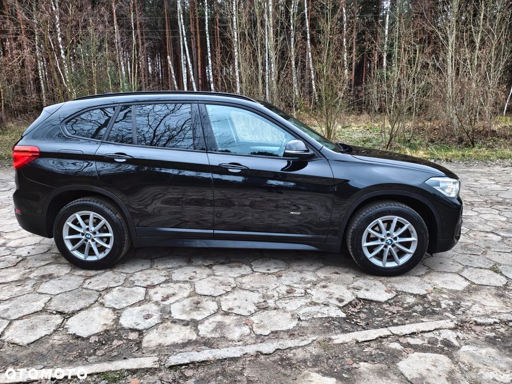 BMW X1 xDrive18d Advantage sport - 8