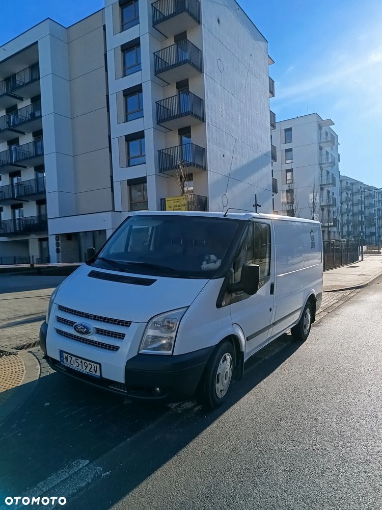 Ford Transit - 1