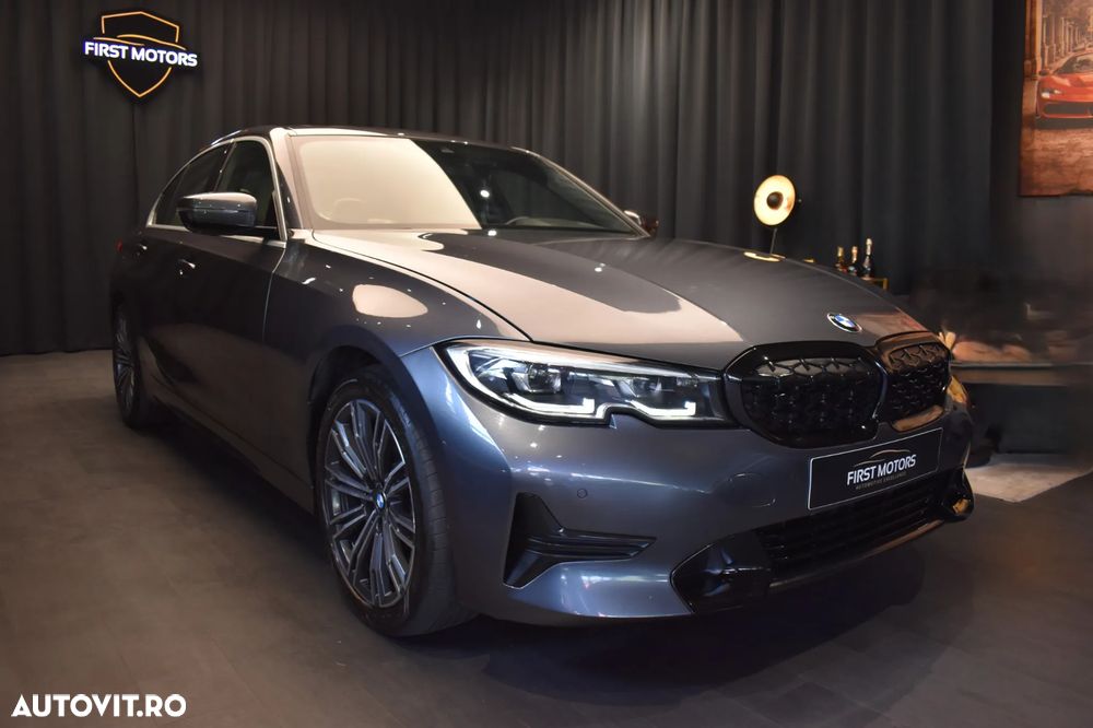 BMW Seria 3 330i Aut. Sport Line - 3