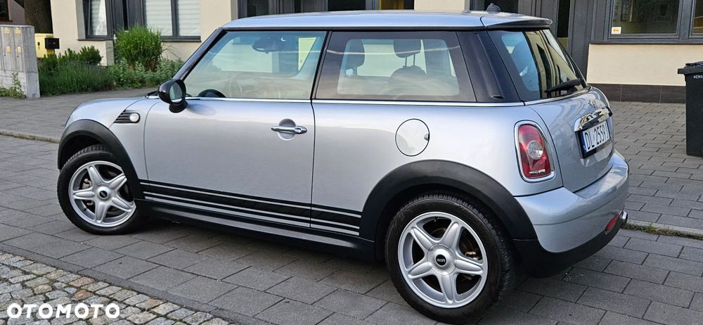 MINI ONE Standard - 3