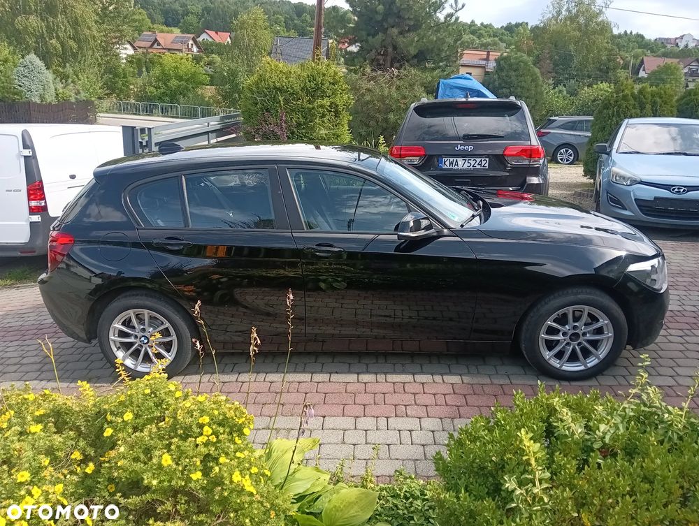BMW Seria 1 116i - 8