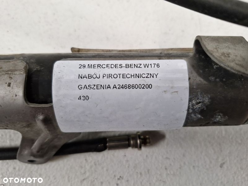 MERCEDES-BENZ W176 GAŚNICA GENERATOR GAZU GASZENIA SILNIKA A2468600200 - 8