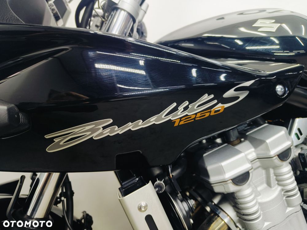 Suzuki Bandit - 23