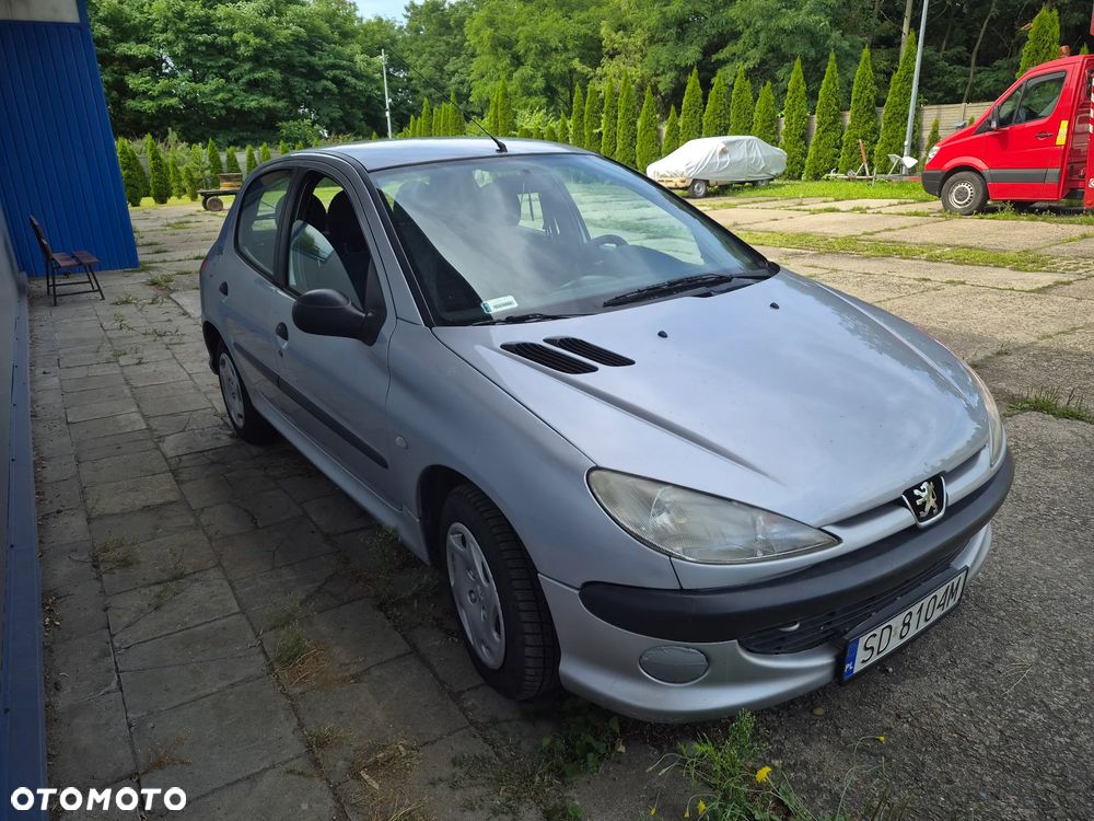 Peugeot 206 - 3