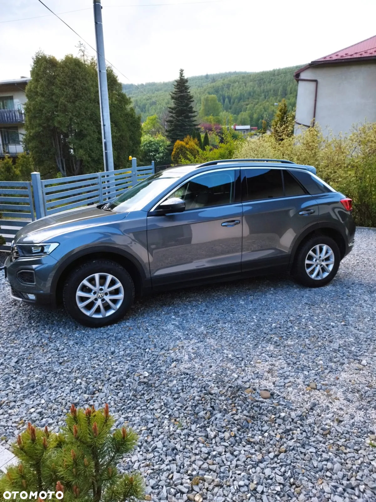Volkswagen T-Roc - 11