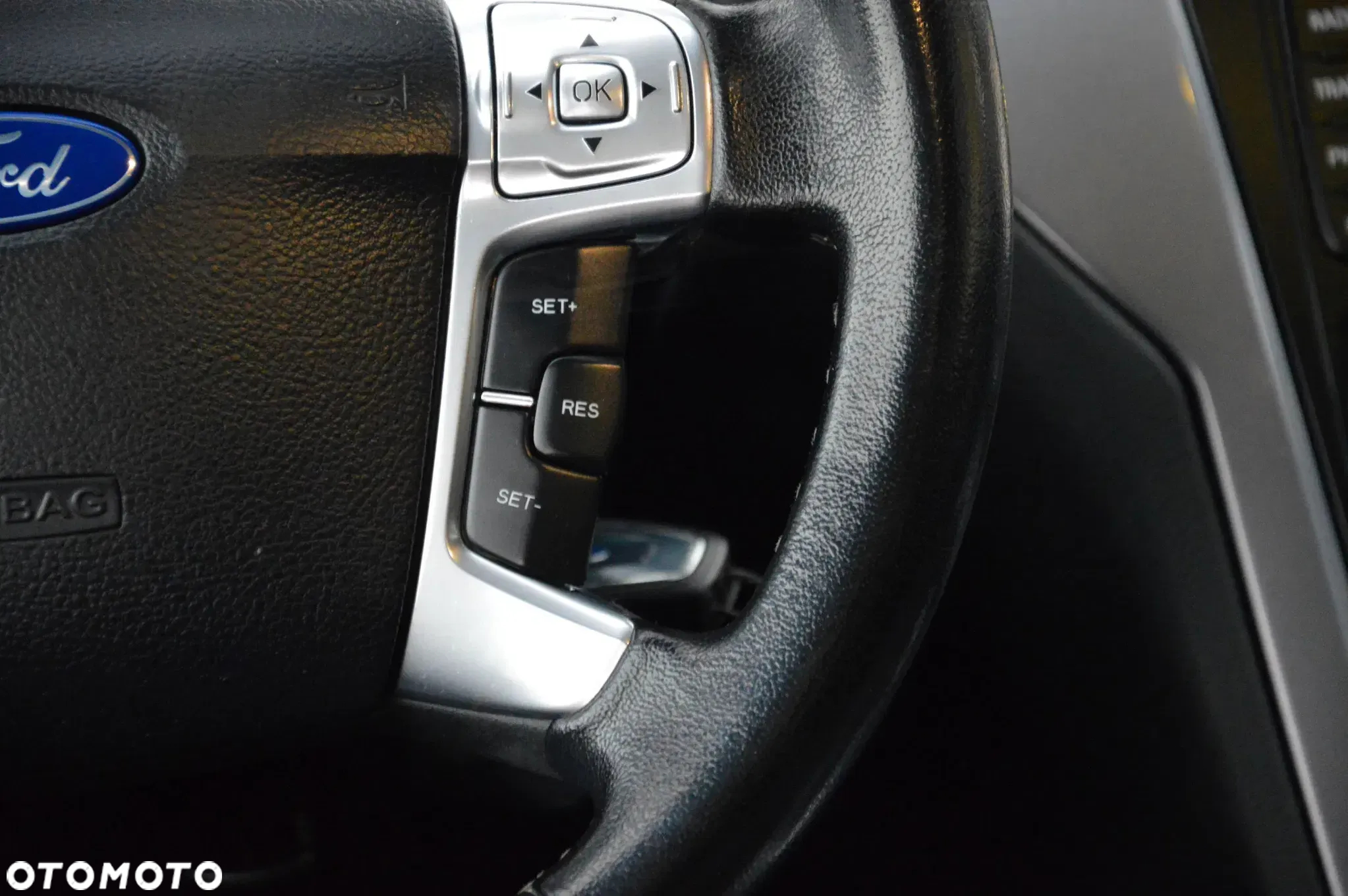 Ford Mondeo - 23