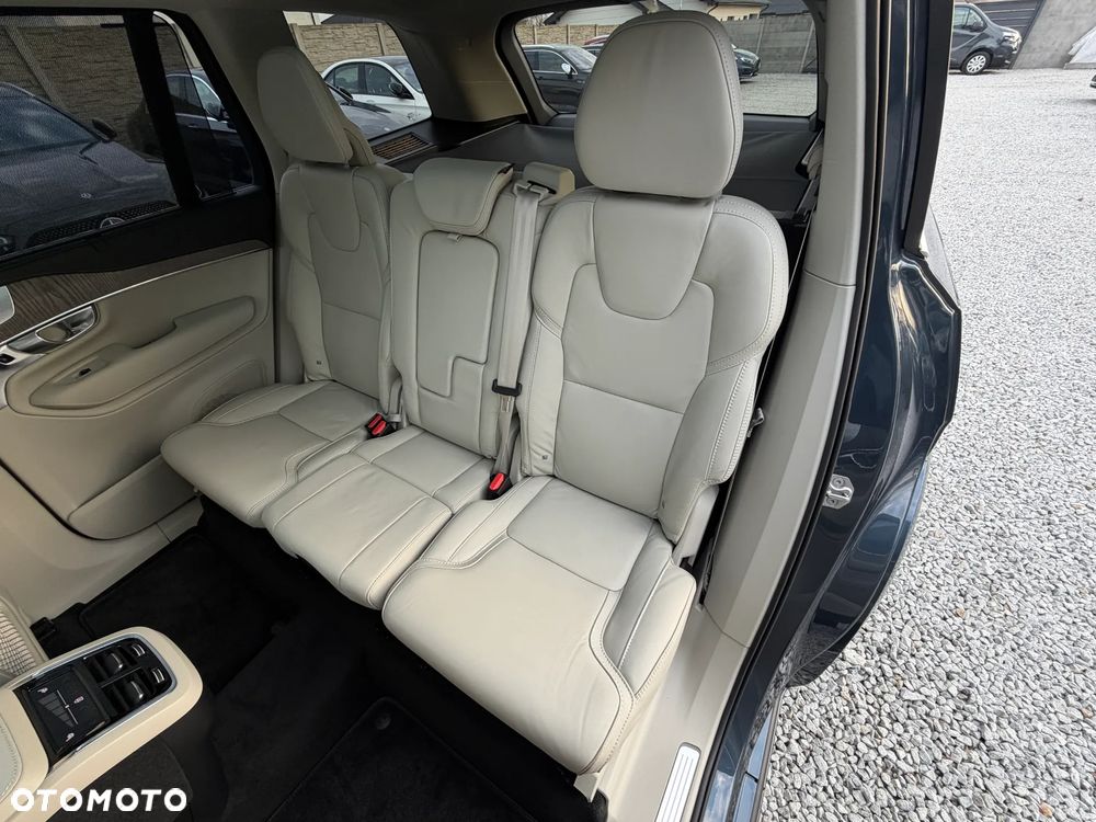 Volvo XC 90 B5 D AWD Geartronic Inscription - 35