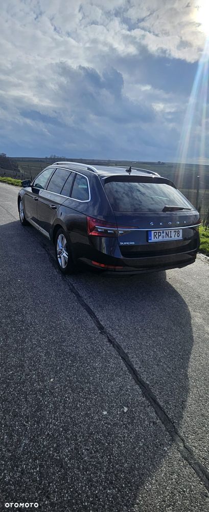Skoda Superb 2.0 TDI DSG Style - 12