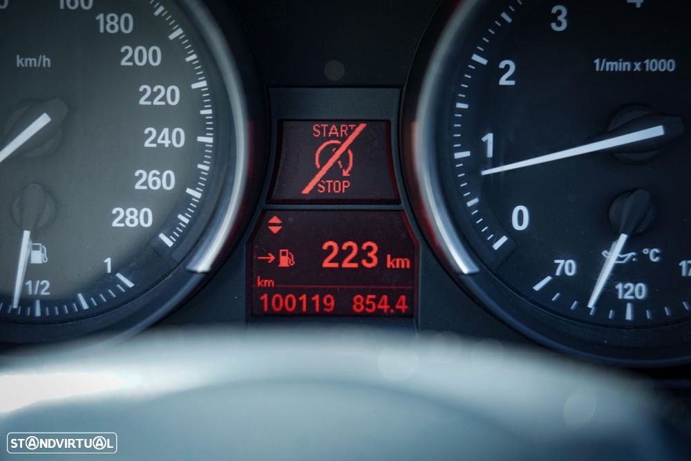 BMW Z4 sDrive20i - 23