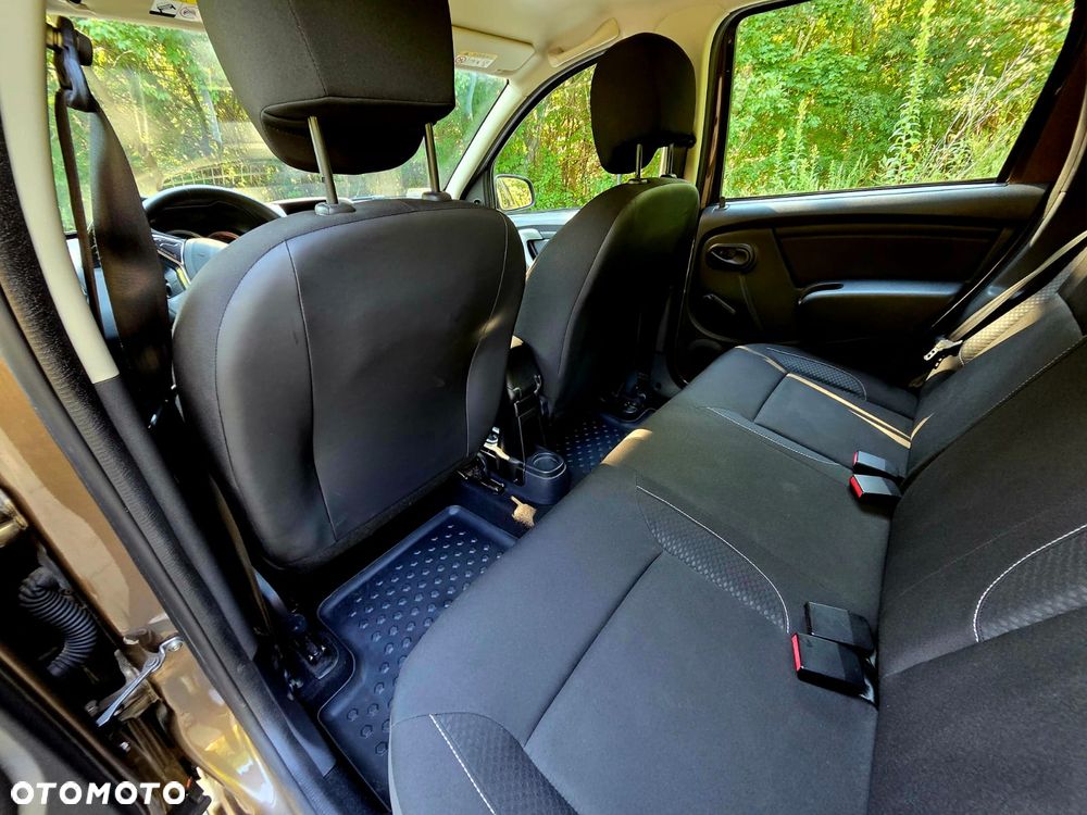Dacia Duster 1.6 SCe Open S&S - 10