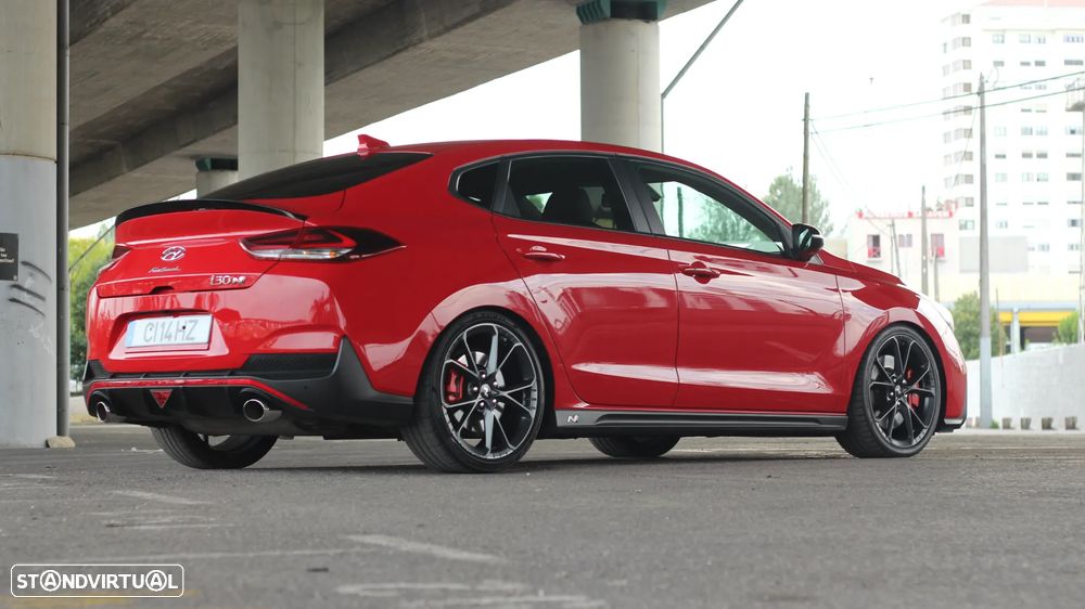 Hyundai i30 Fastback N - 25