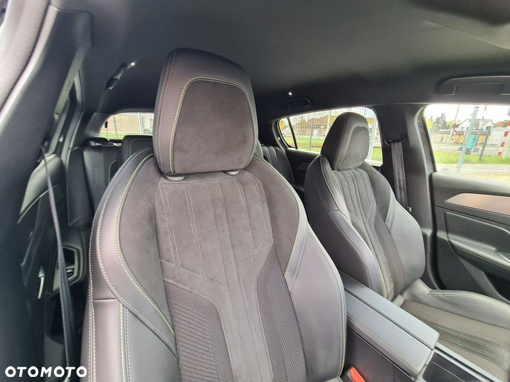 Peugeot 308 1.2 PureTech GT S&S EAT8 - 28