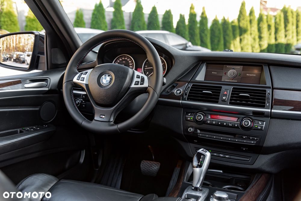 BMW X5 xDrive35d - 25