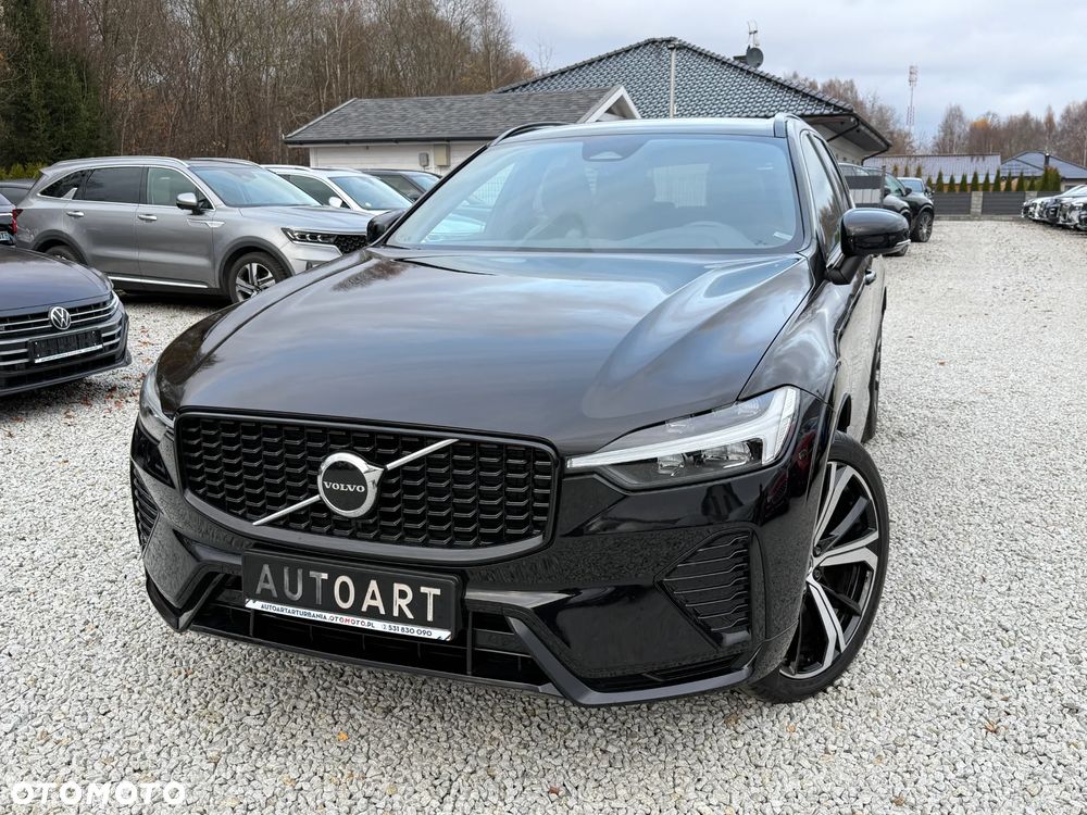 Volvo XC 60 B4 D AWD Ultimate Dark - 3