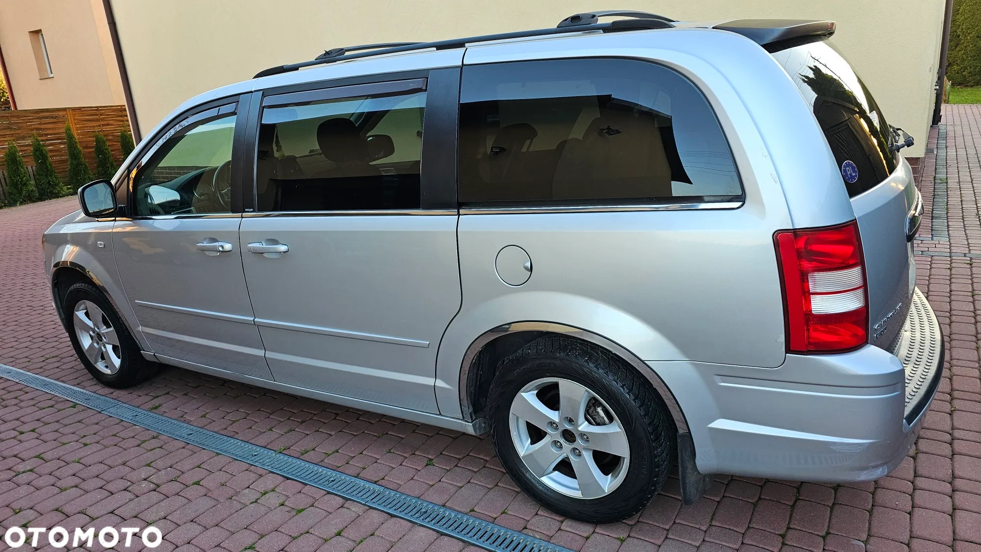 Chrysler Grand Voyager 2.8 CRD Touring - 28