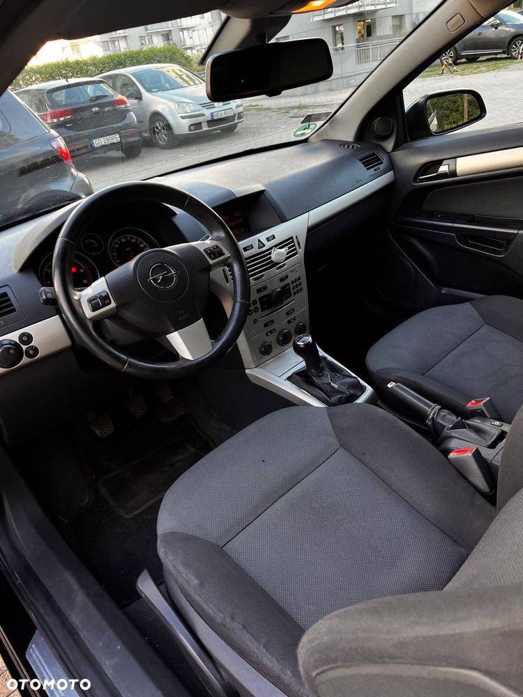 Opel Astra - 23