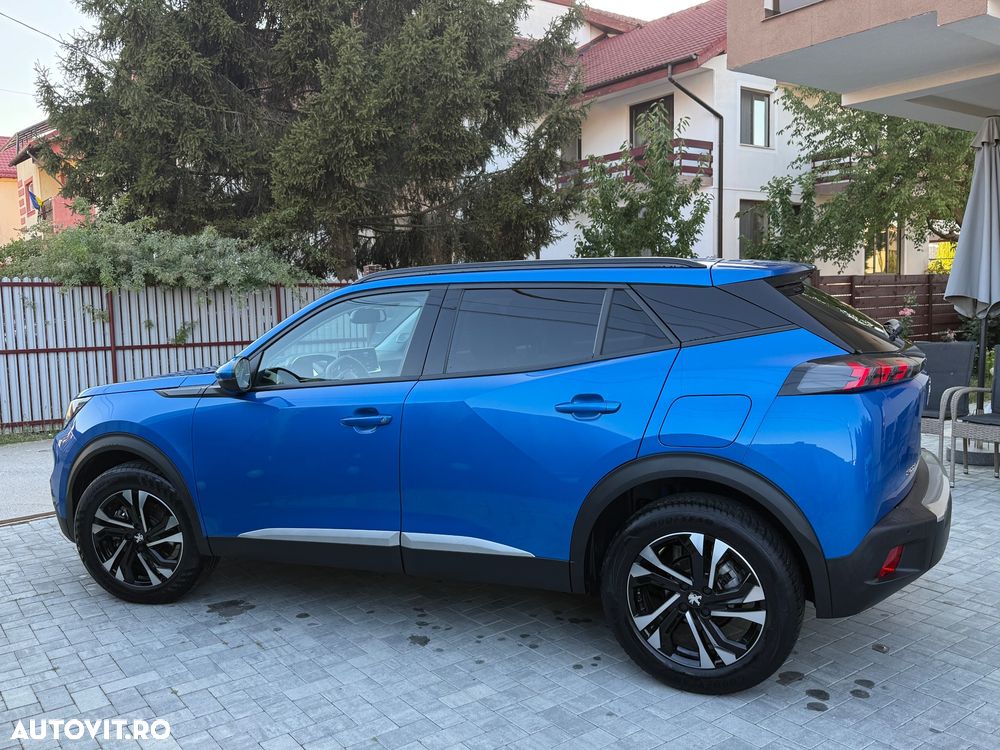 Peugeot 2008 1.5 BlueHDI EAT8 STT Allure Pack - 11