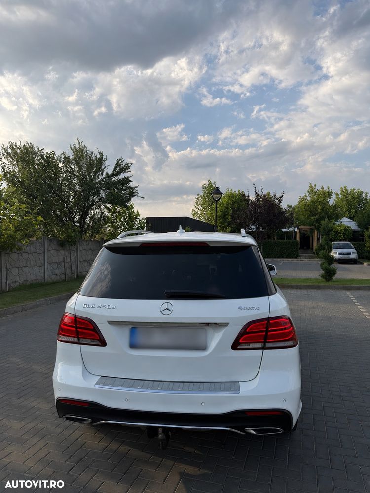 Mercedes-Benz GLE 350 d 4MATIC - 3