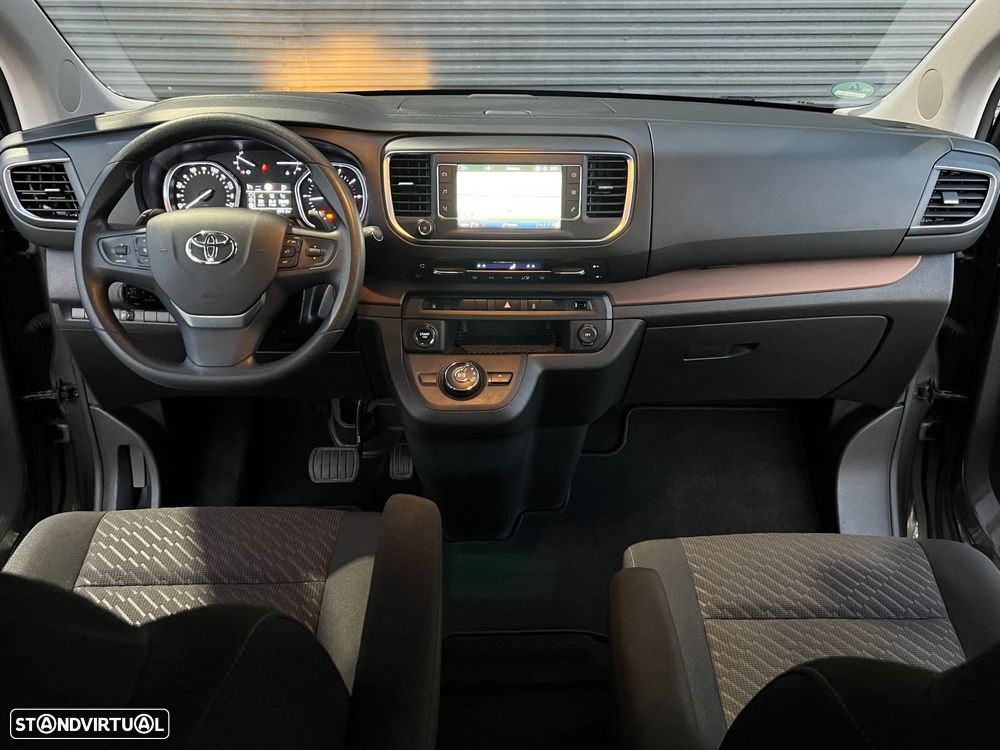 Toyota Proace 2,0-l-D-4D L1 (8L) Auto Verso Club - 17
