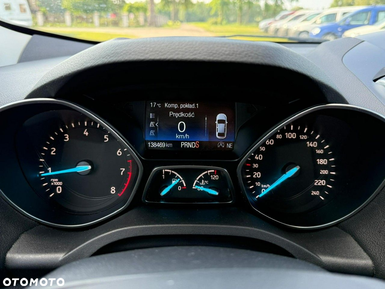 Ford Kuga - 19