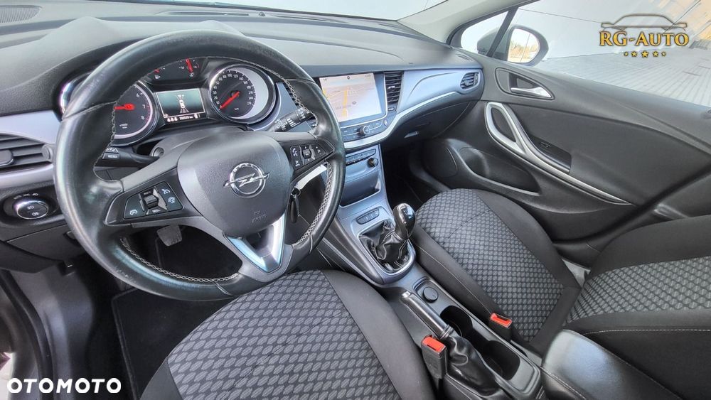 Opel Astra - 33