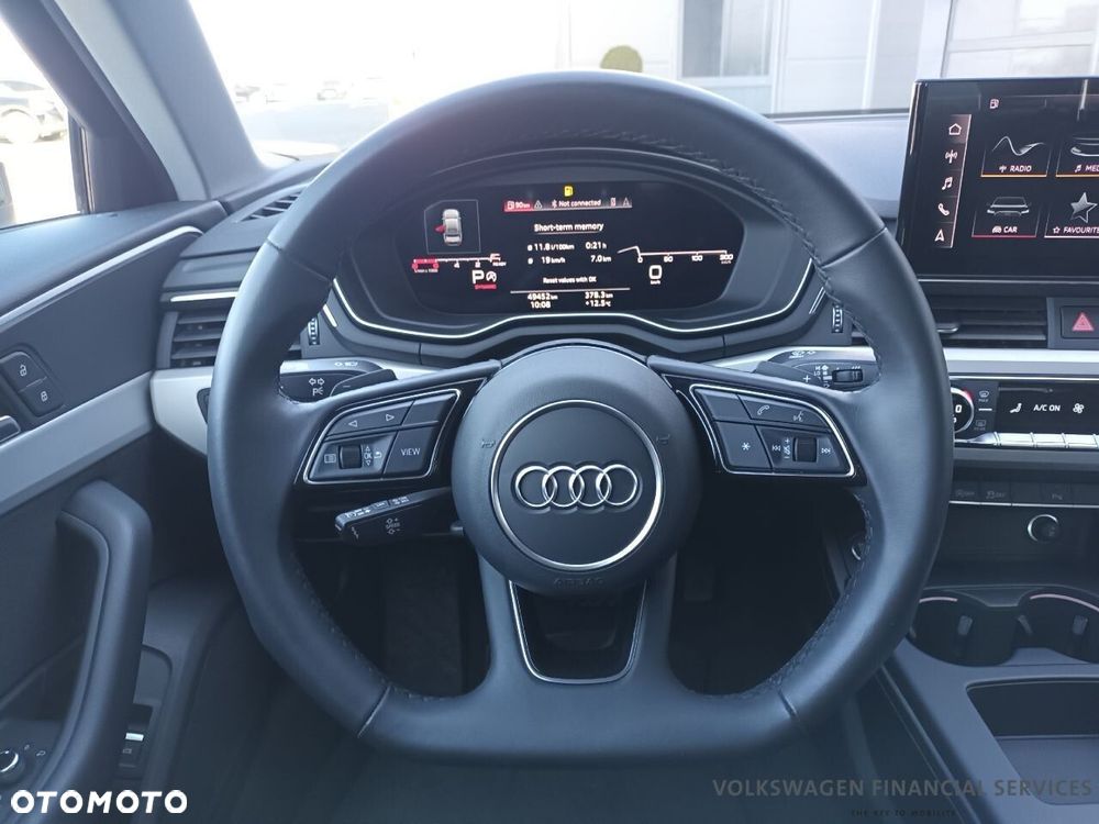 Audi A4 Limousine - 12