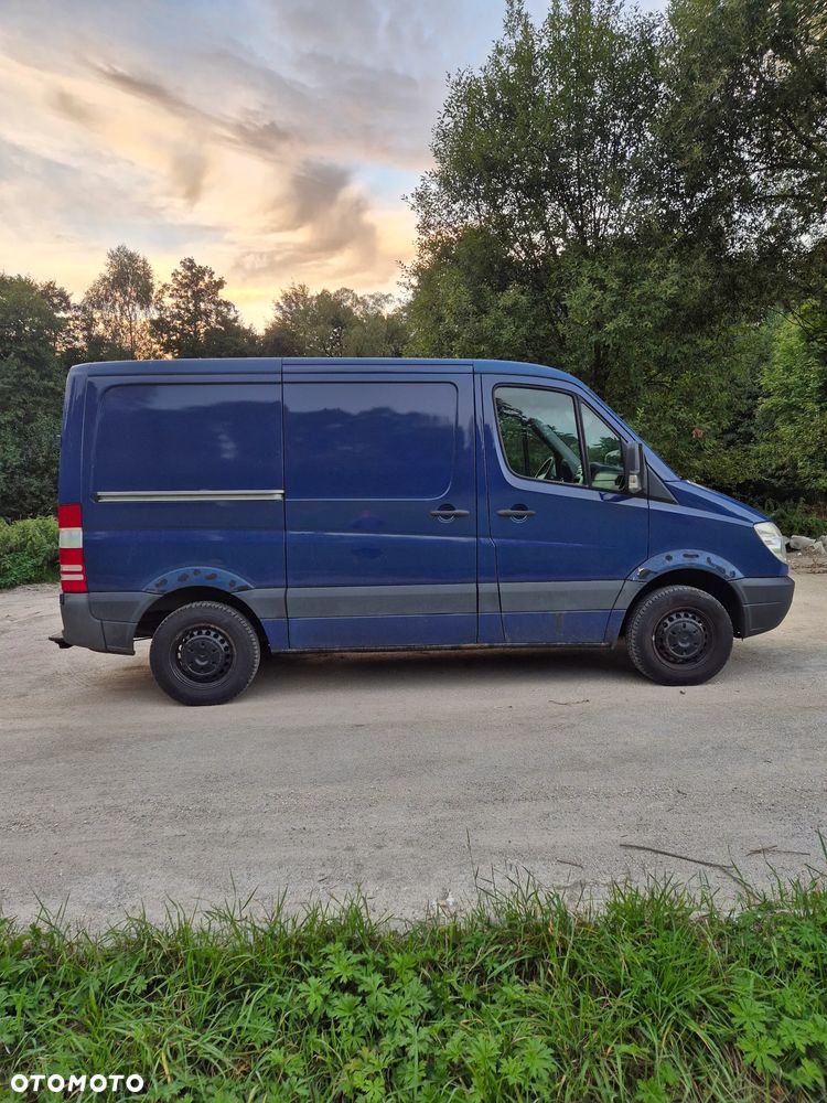 Mercedes-Benz Sprinter - 12