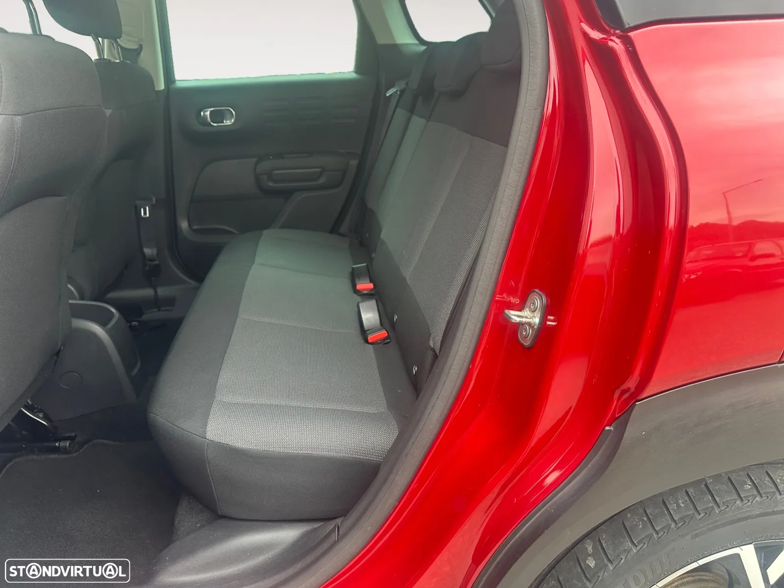 Citroën C3 Aircross 1.2 PureTech Shine - 15
