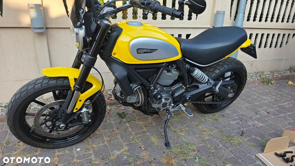 Ducati Scrambler - 14