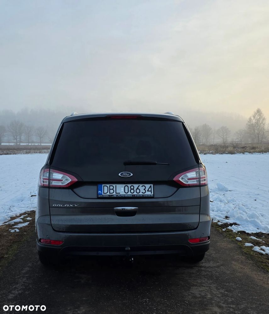 Ford Galaxy 2.0 TDCi Titanium - 16