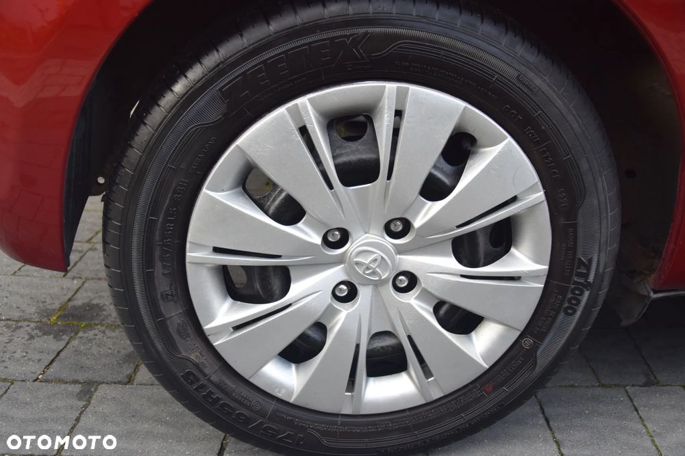 Toyota Yaris 1.33 Prestige - 33