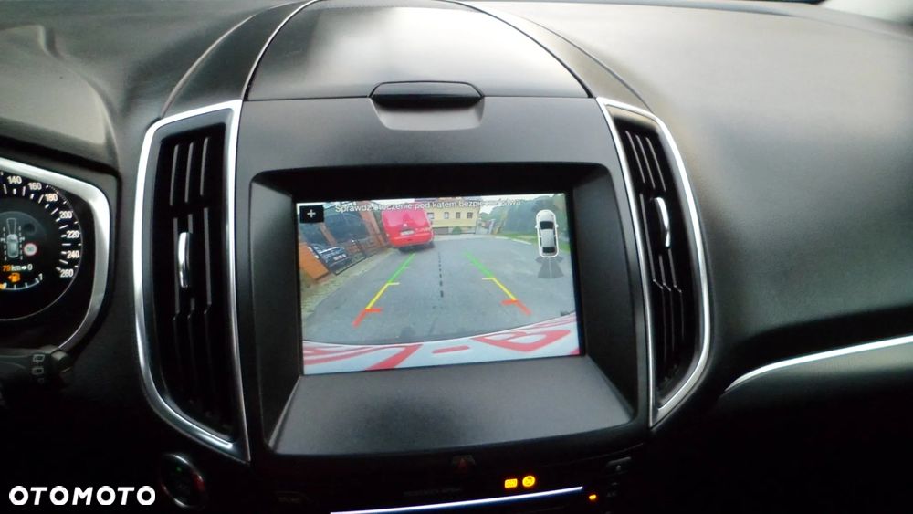 Ford S-Max - 27
