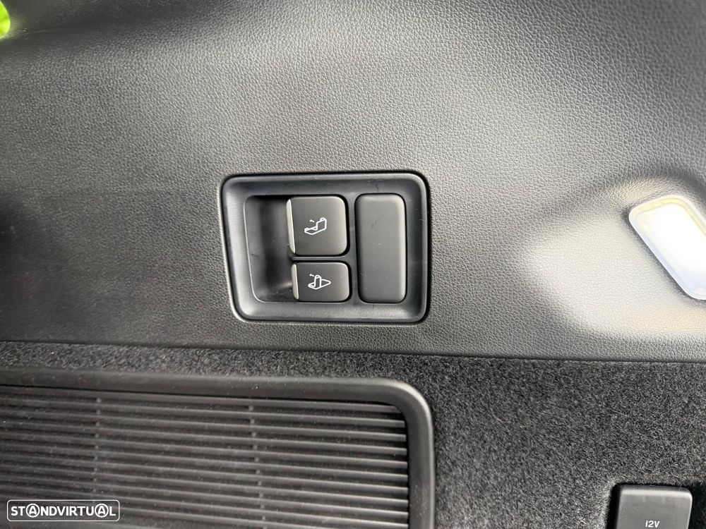 Xpeng G9 98 kWh Long Range + Pack Premium - 5