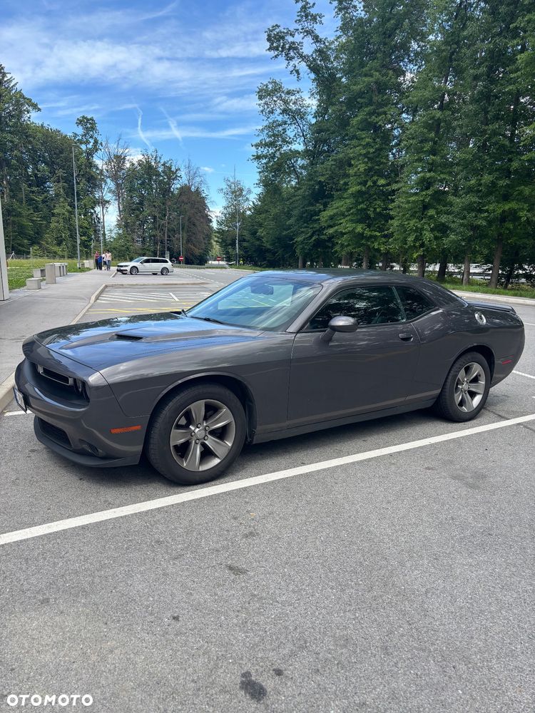 Dodge Challenger - 5