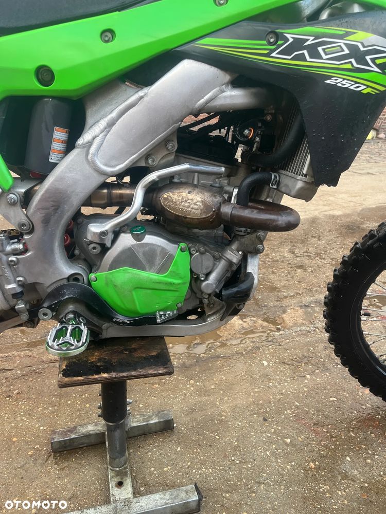 Kawasaki KX - 7