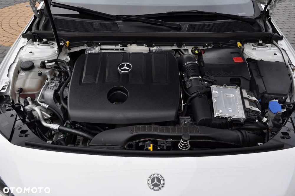 Mercedes-Benz Klasa A 180 d 7G-DCT Progressive - 28