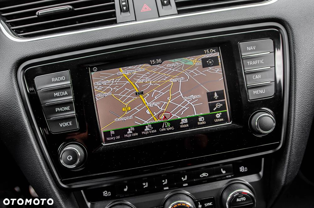 Skoda Octavia 2.0 TDI RS - 26