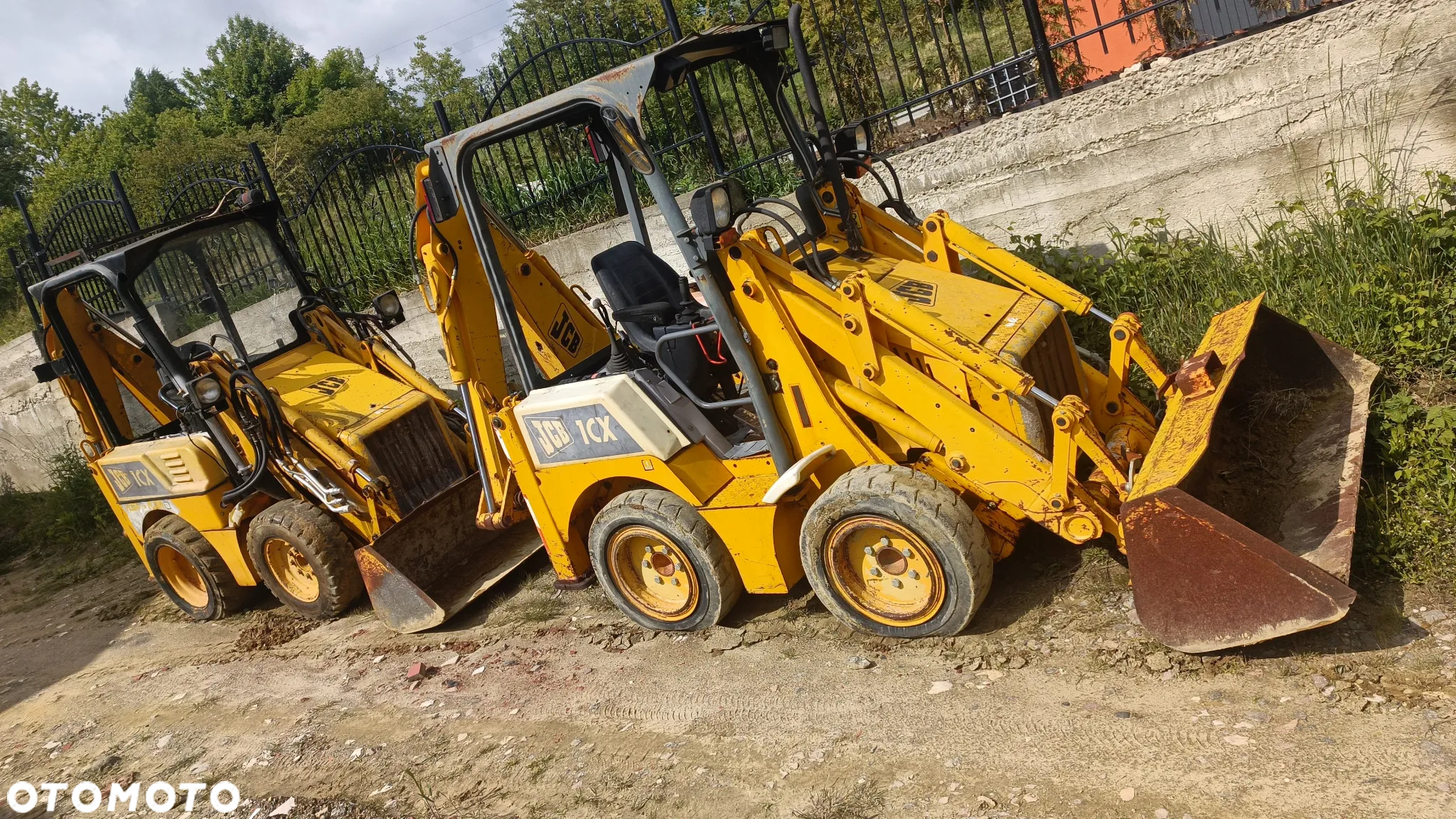 1cx jcb mini koparko ładowarka bobcat - 2