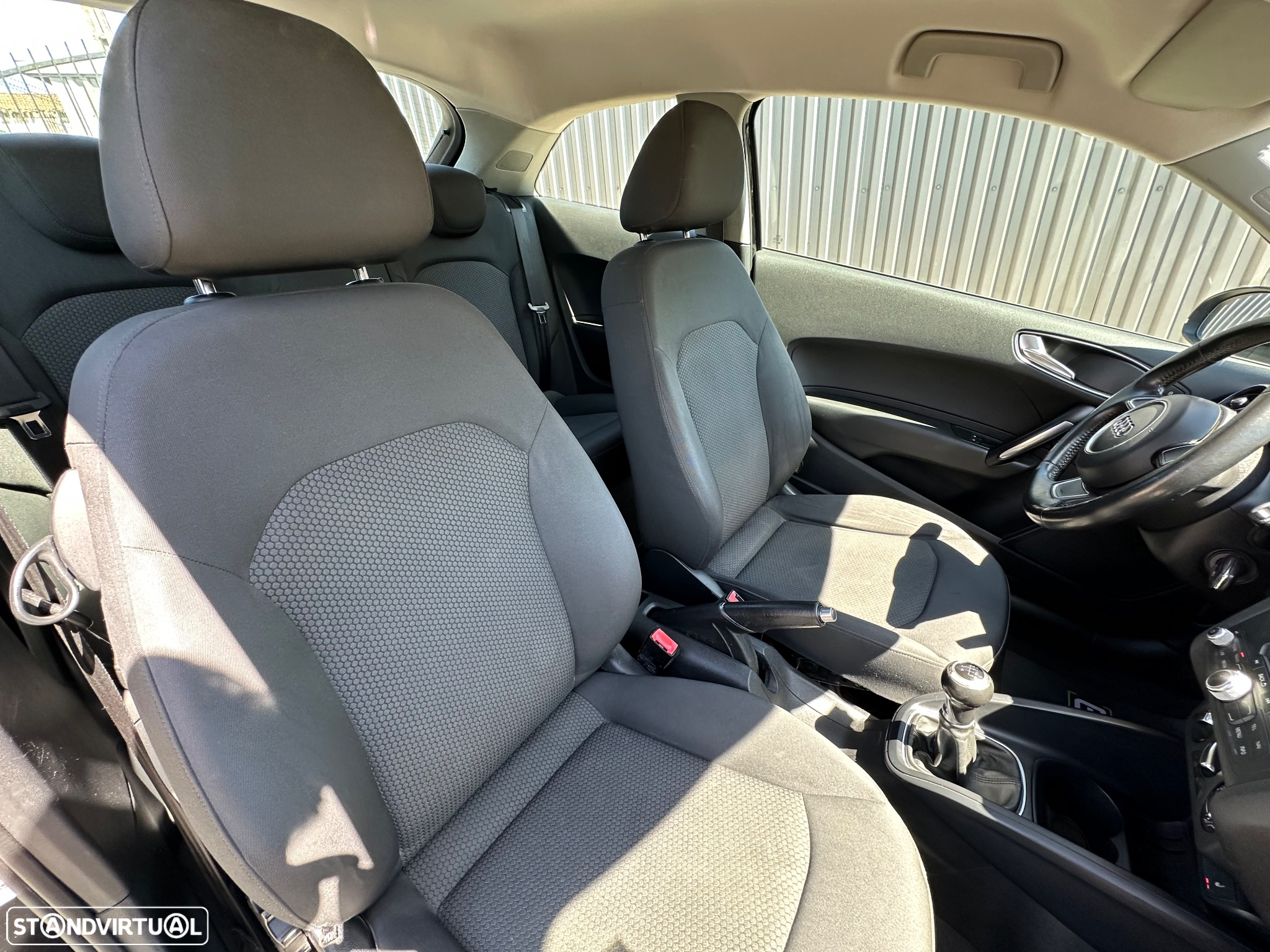 Audi A1 1.6 TDI Advance - 24